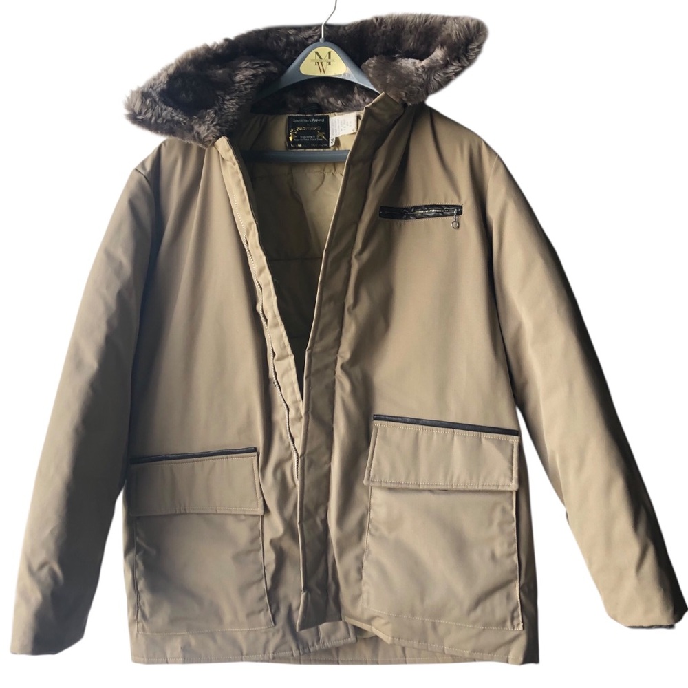 Browning Co.Vintage Sportsman’s Fur-Trimmed Outerwear Insulated Goose.Size 44